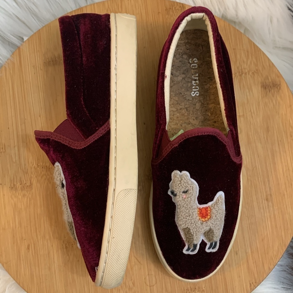 Soludos | Sangria 3D Llama Velvet Smoking Slip On Sneaker Slipper Shoes 6.5 - Picture 10 of 17